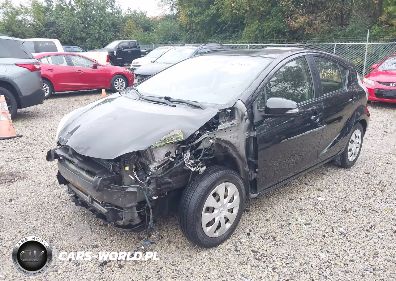 2013 Toyota Prius C Two