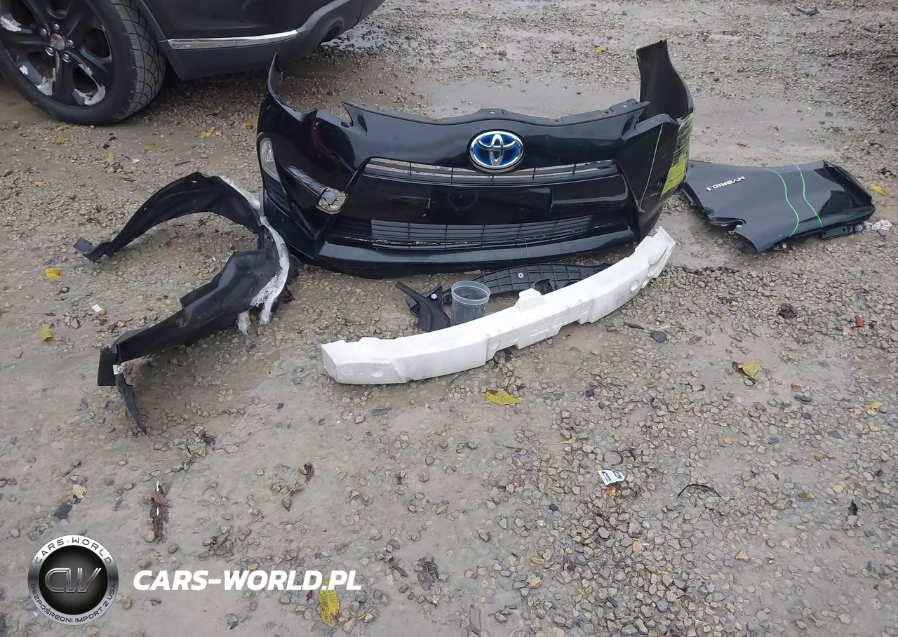 2013 Toyota Prius C Two VIN:JTDKDTB30D1536145 - 12