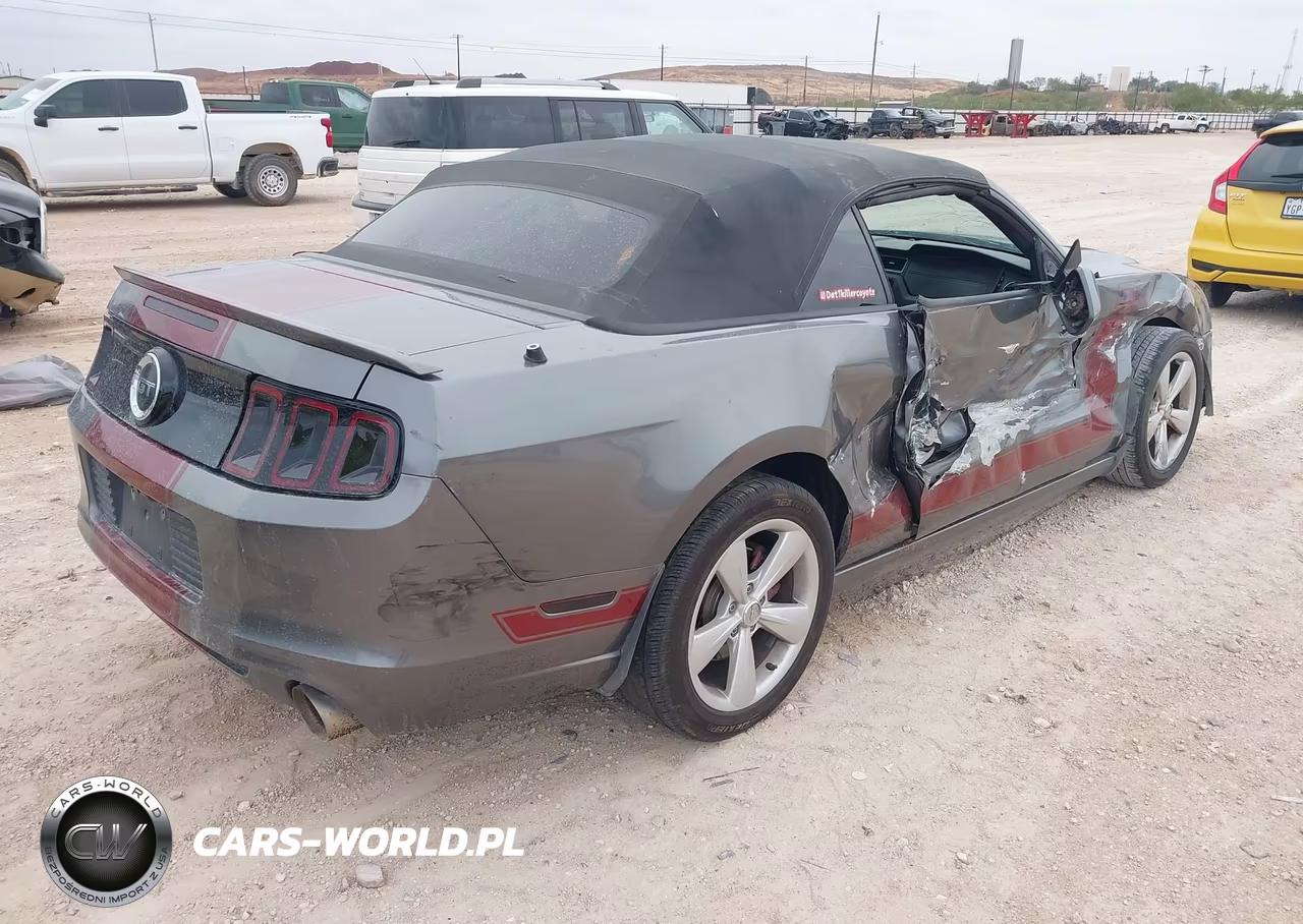 2014 Ford Mustang Gt VIN:1ZVBP8FFXE5333134 - 4