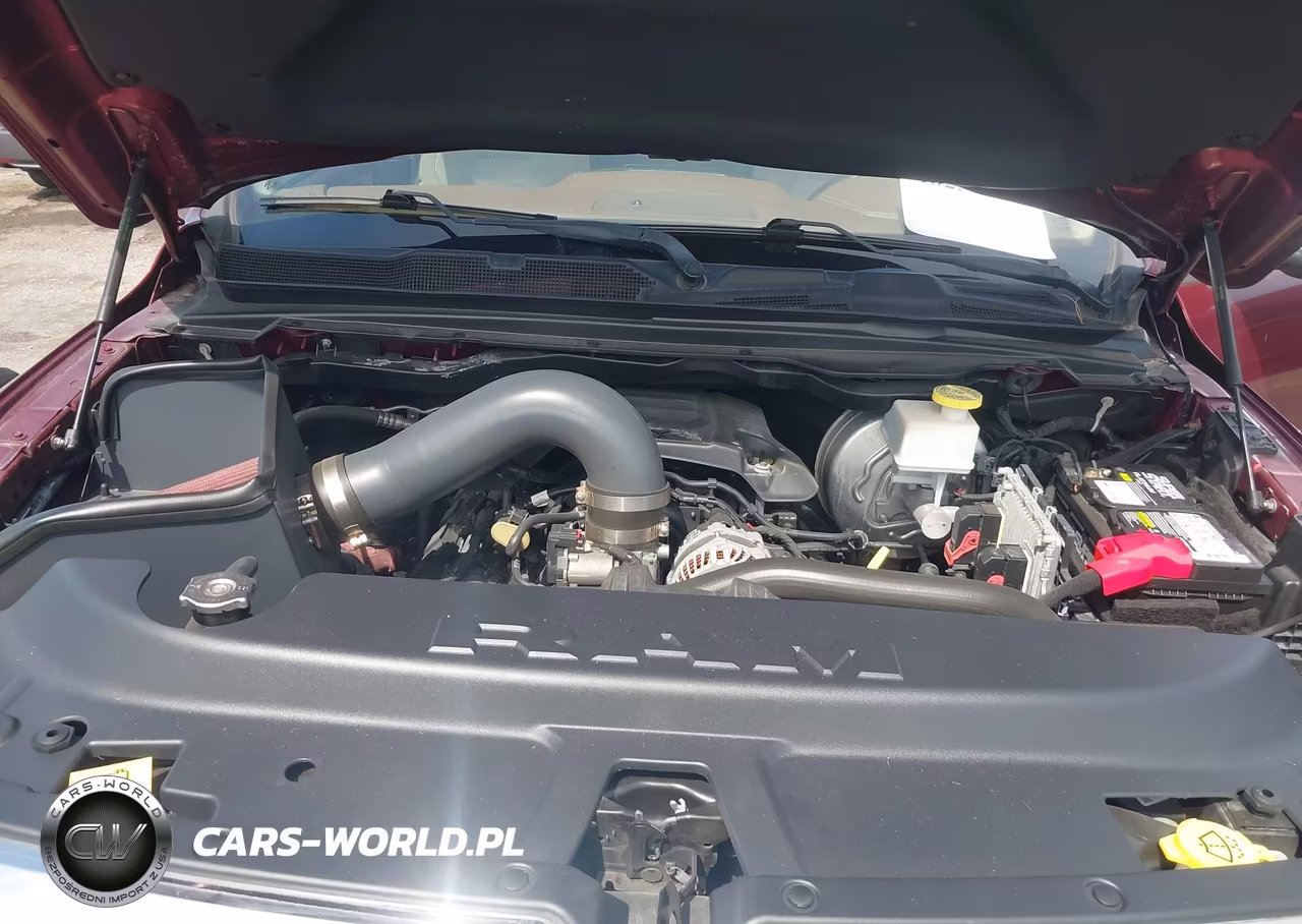 2021 Ram 1500 Laramie VIN:1C6RREJT6MN835149 - 10