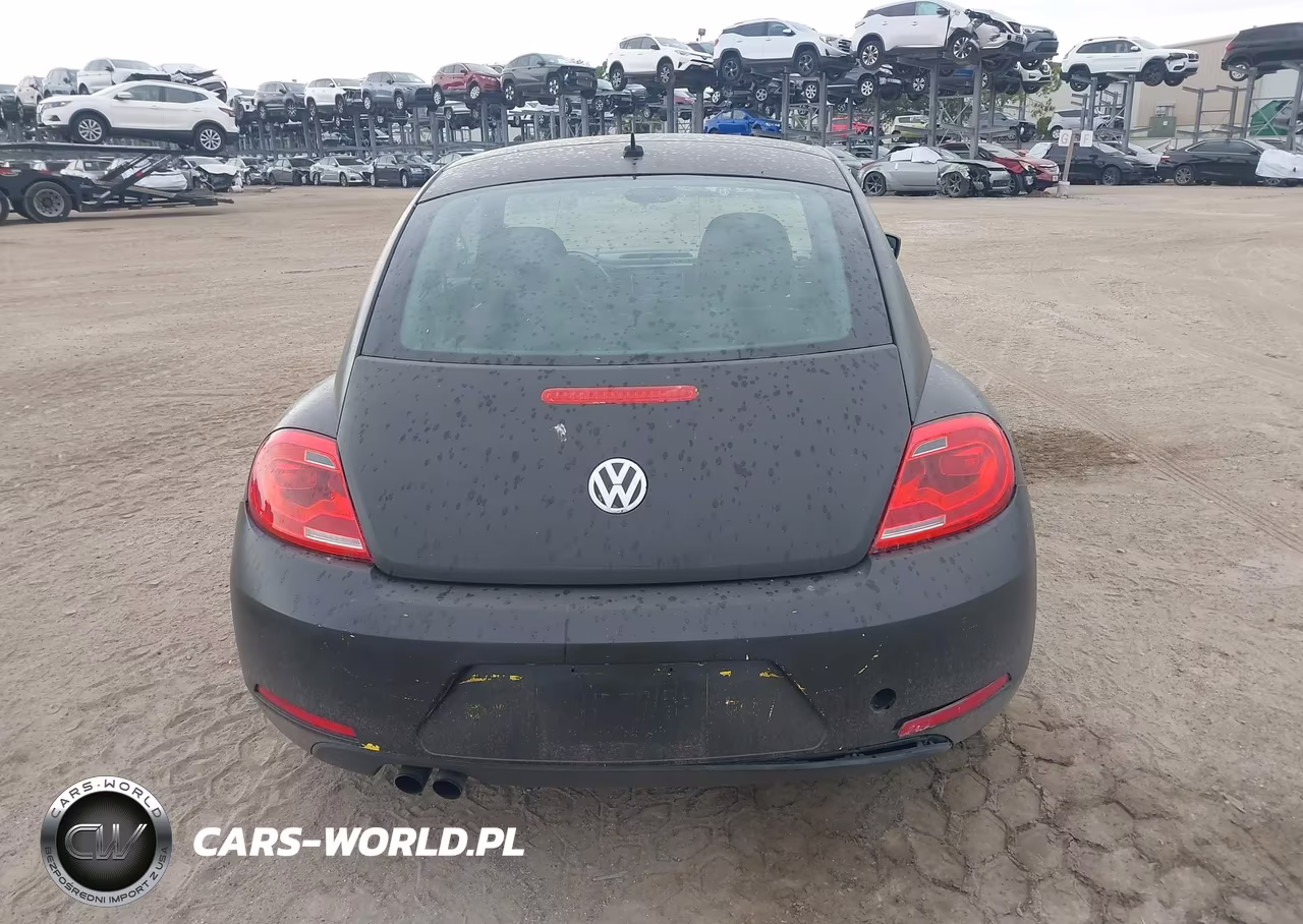 2016 Volkswagen Beetle 1.8T Wolfsburg Edition VIN:3VWF17AT4GM610352 - 17