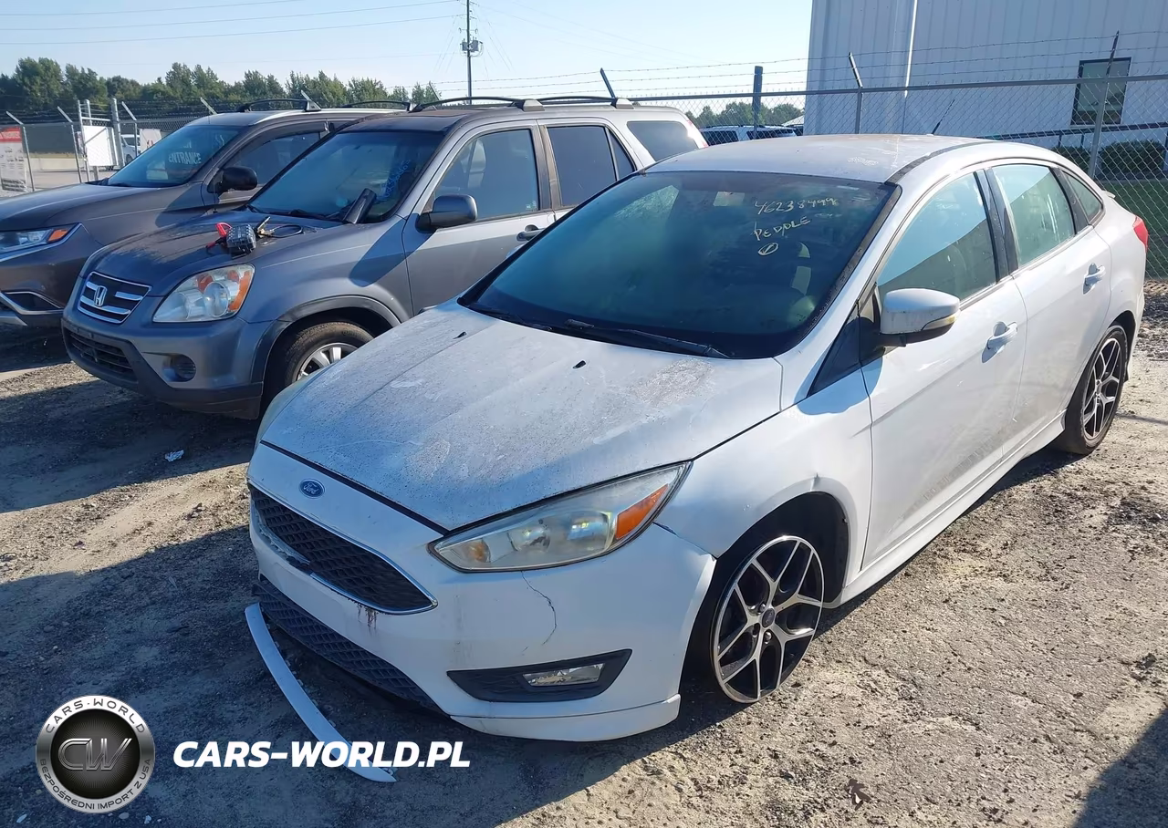 2015 Ford Focus Se VIN:1FADP3F28FL277743 - 2