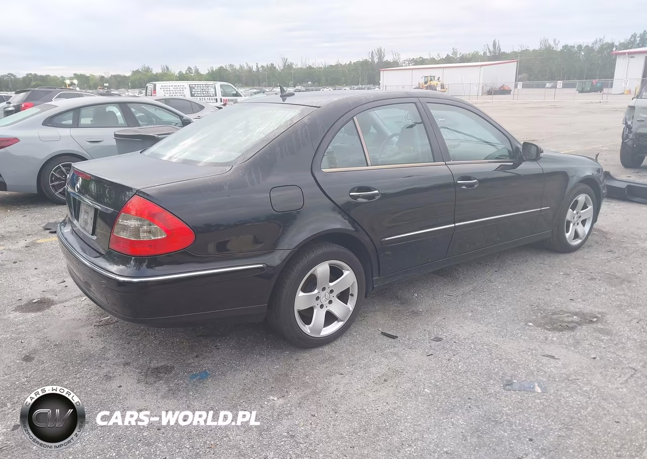 2007 Mercedes-Benz E 550 VIN:WDBUF72X07B090430 - 4