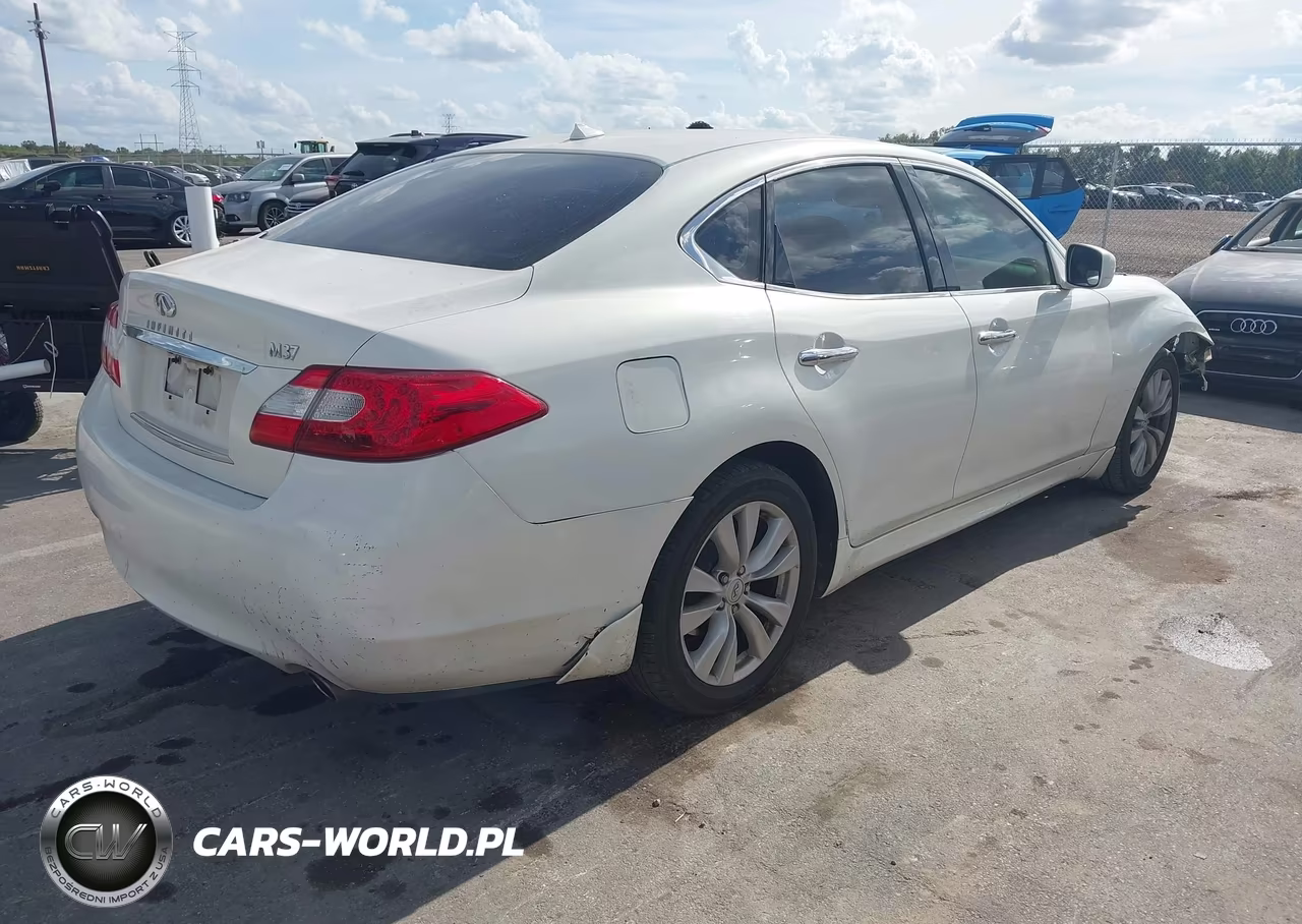 2011 Infiniti M37 VIN:JN1BY1AP1BM324155 - 4