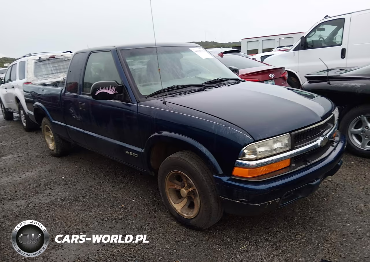 2000 Chevrolet S10 VIN:1GCCS195XYK243861 - 1