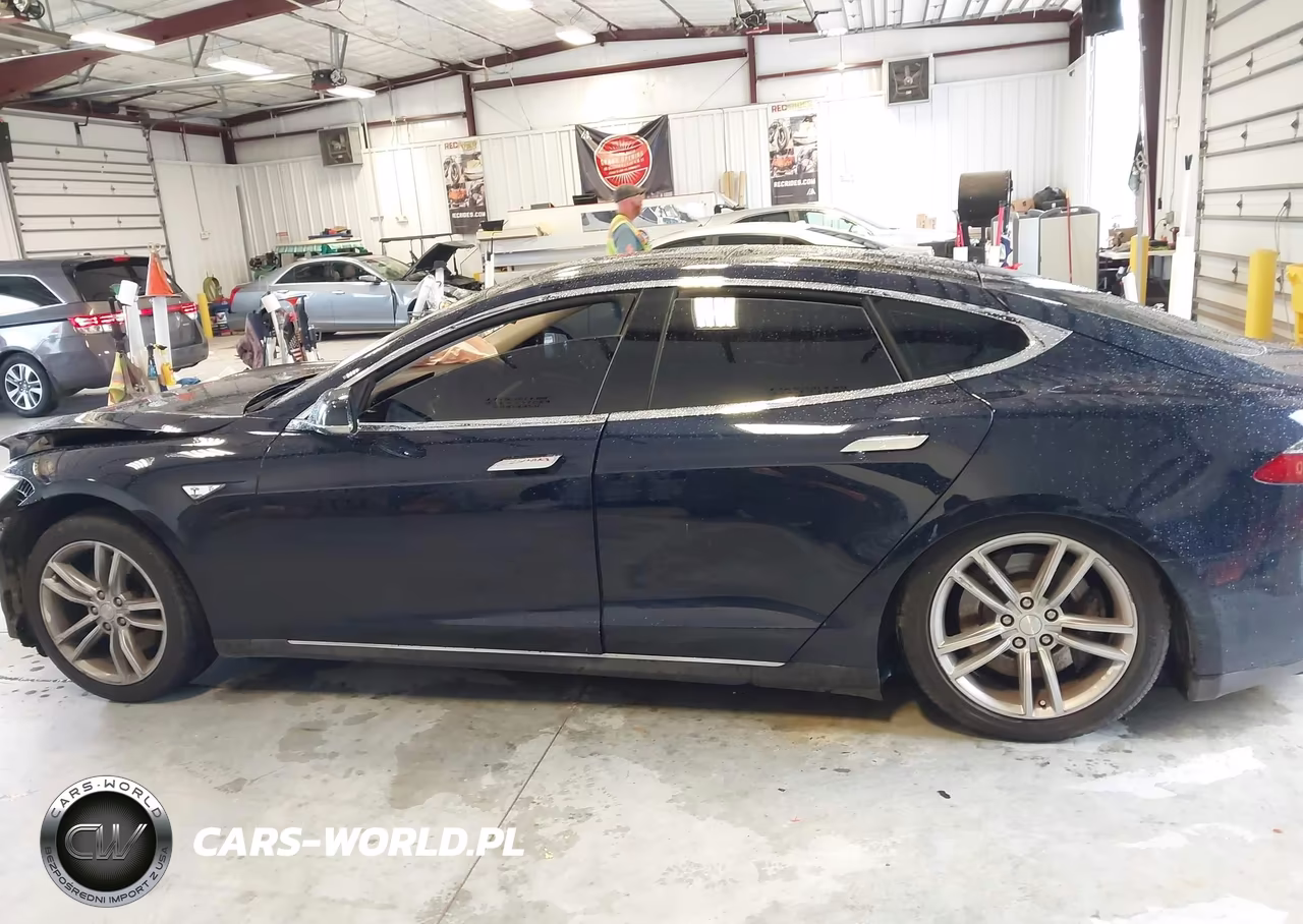 2013 Tesla Model S VIN:5YJSA1DN4DFP04517 - 13