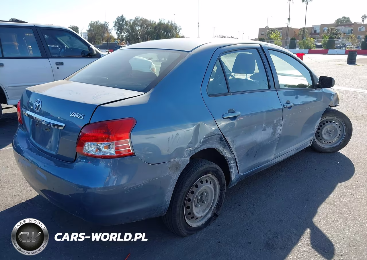 2012 Toyota Yaris VIN:JTDBT4K31CL031050 - 4