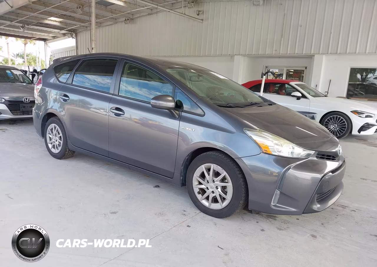 2015 Toyota Prius V Four