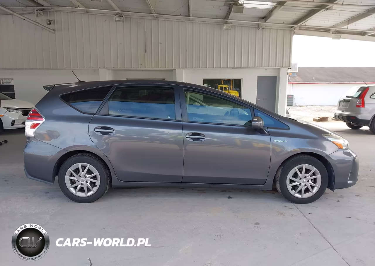 2015 Toyota Prius V Four VIN:JTDZN3EU4FJ025640 - 13