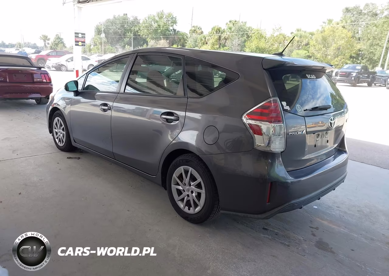 2015 Toyota Prius V Four VIN:JTDZN3EU4FJ025640 - 3