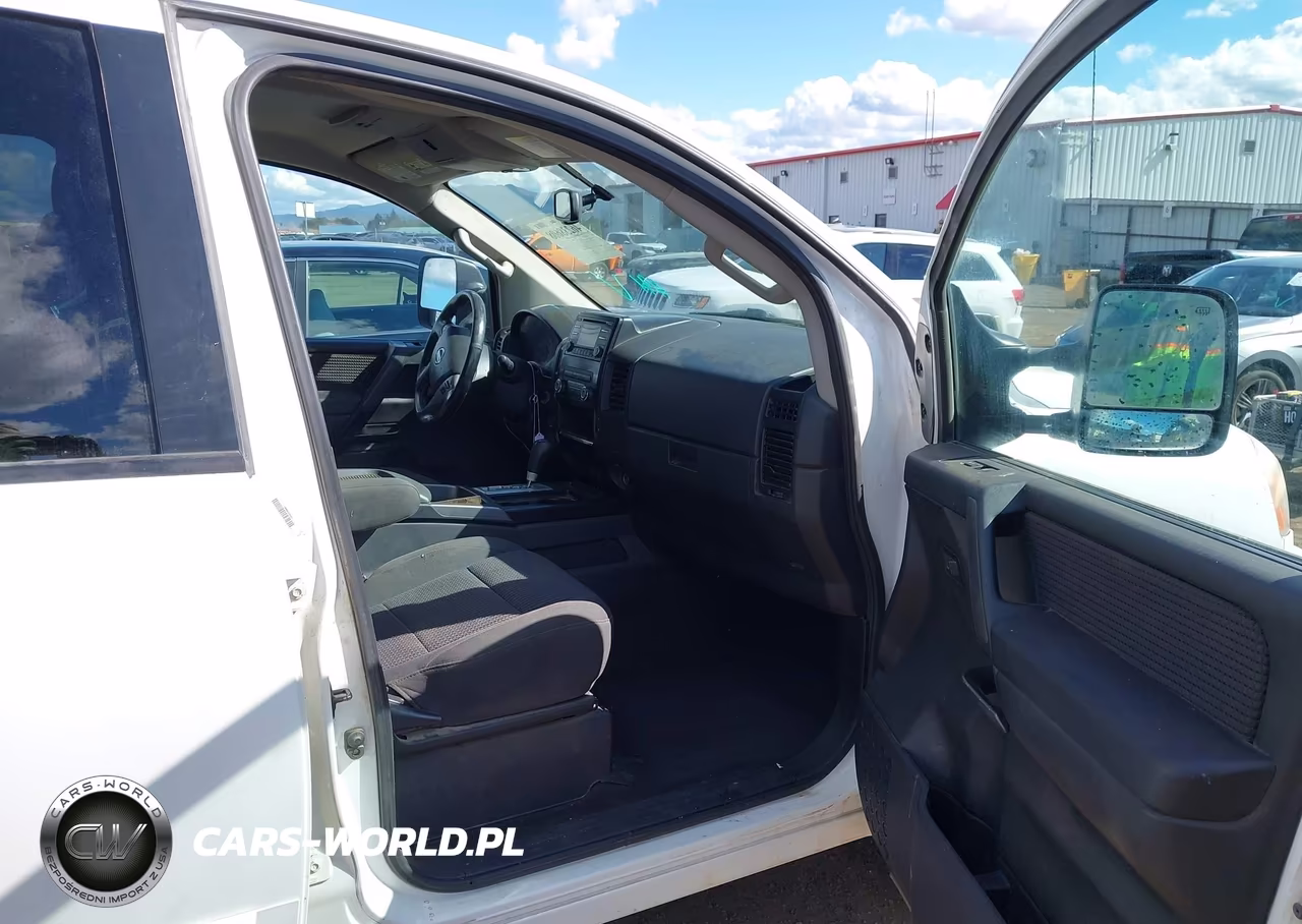 2013 Nissan Titan Pro-4X-S-Sl-Sv VIN:1N6AA0EC5DN301762 - 5