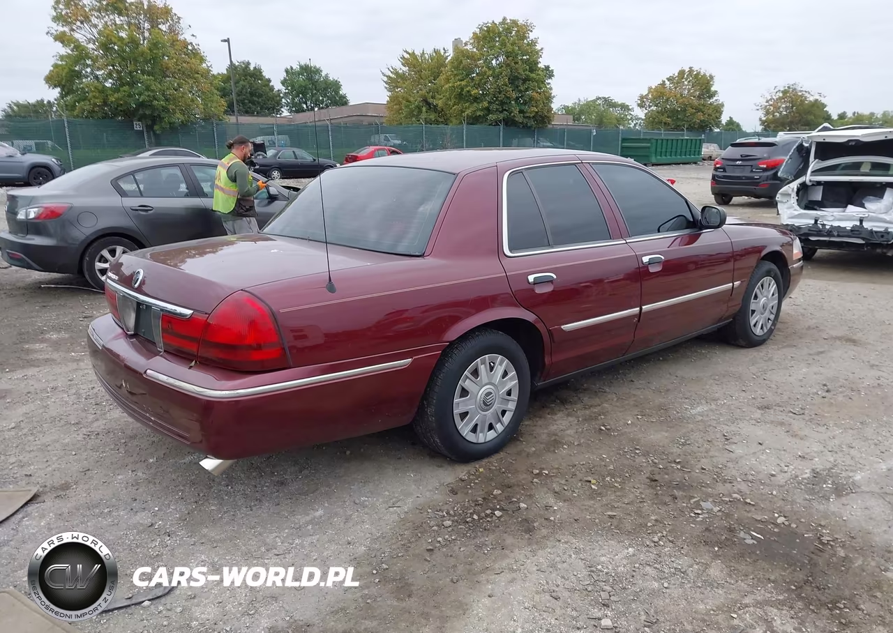 2005 Mercury Grand Marquis Gs VIN:2MEFM74W65X671668 - 4