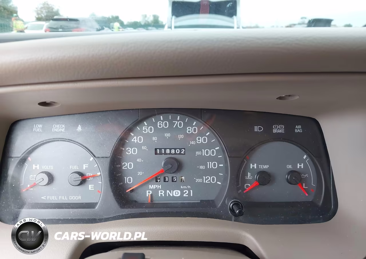 2005 Mercury Grand Marquis Gs VIN:2MEFM74W65X671668 - 7