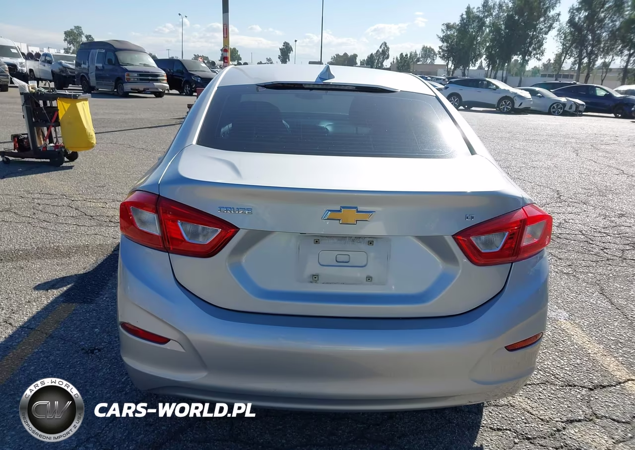 2017 Chevrolet Cruze Lt Auto VIN:1G1BE5SM5H7138779 - 19