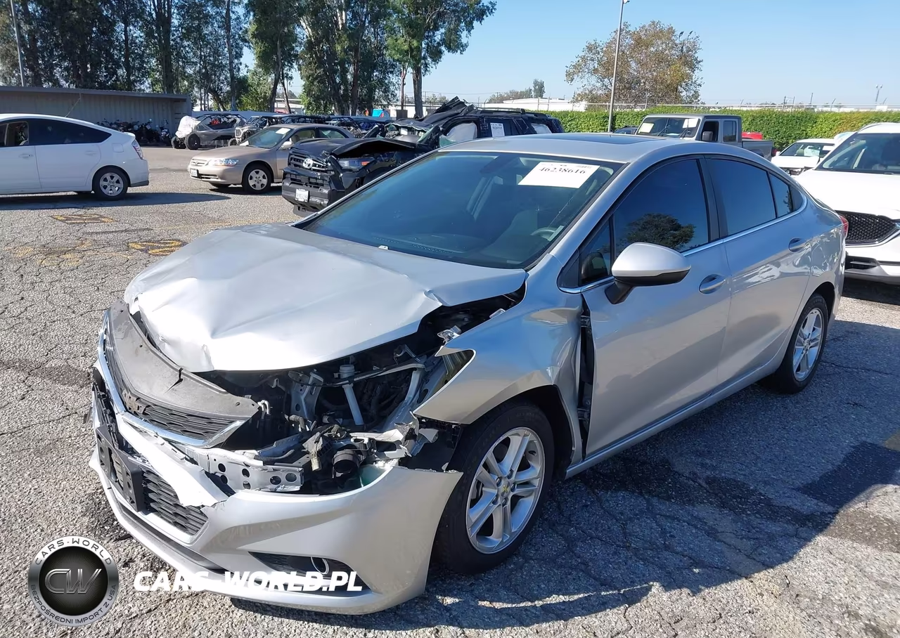 2017 Chevrolet Cruze Lt Auto VIN:1G1BE5SM5H7138779 - 2