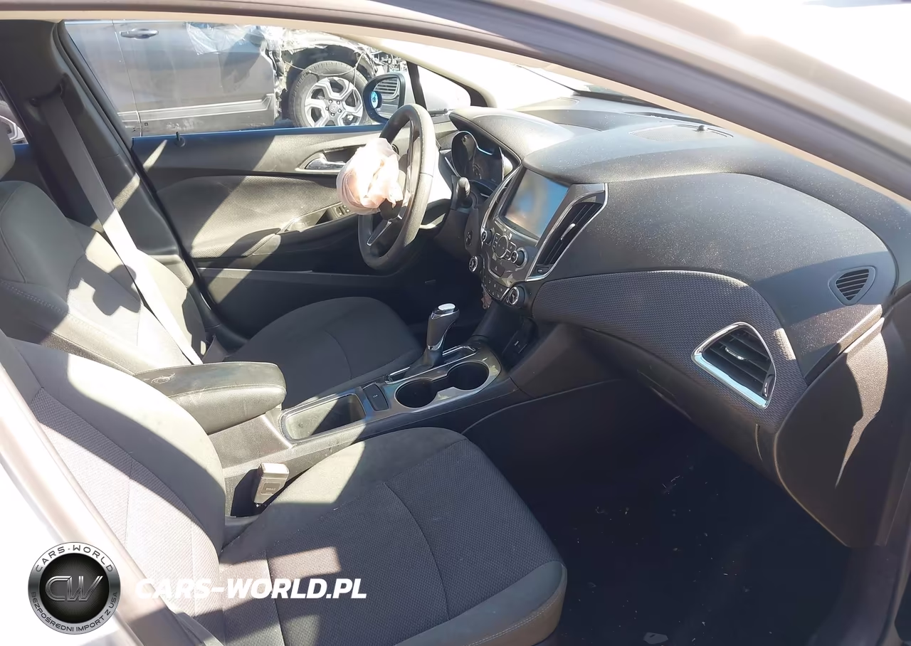 2017 Chevrolet Cruze Lt Auto VIN:1G1BE5SM5H7138779 - 5