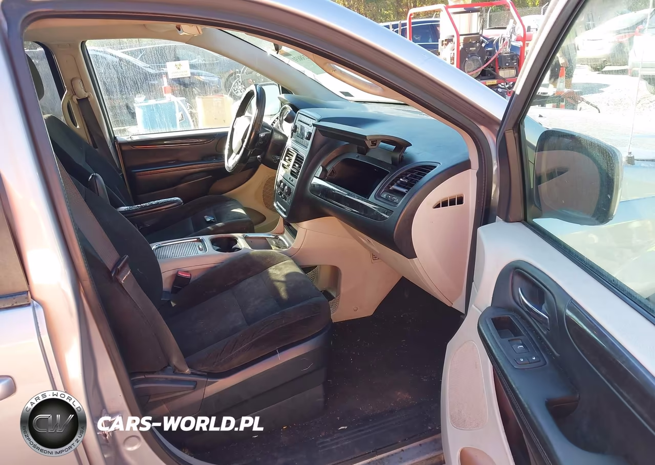 2016 Dodge Grand Caravan Sxt VIN:2C4RDGCG4GR375886 - 5
