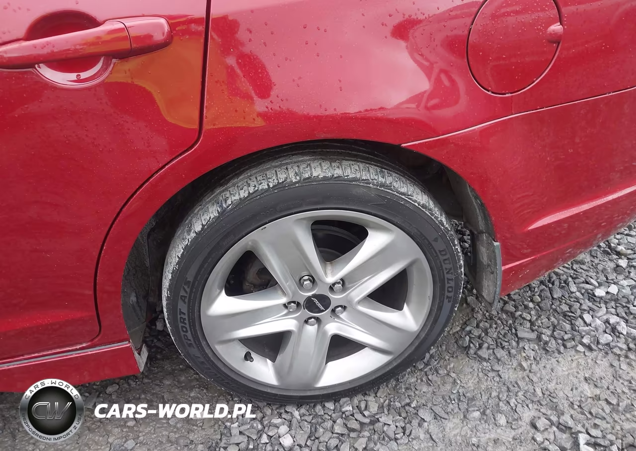 2010 Ford Fusion Sport VIN:3FAHP0DC3AR226057 - 12