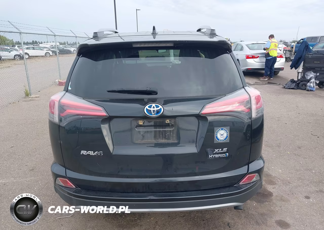 2018 Toyota Rav4 Hybrid Xle VIN:JTMRJREVXJD223914 - 17