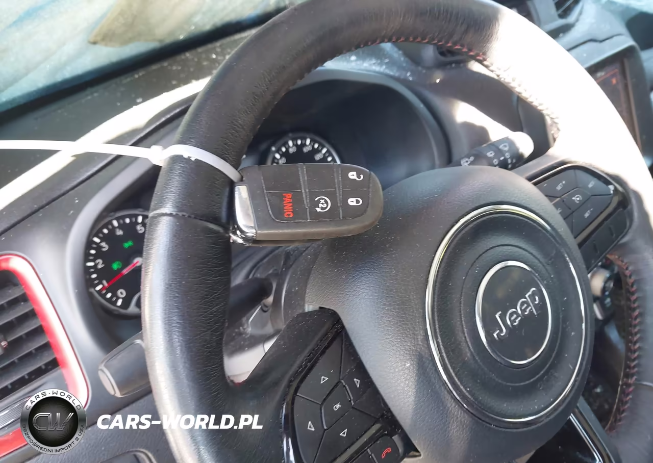 2022 Jeep Renegade Trailhawk 4X4 VIN:ZACNJDC14NPN68975 - 11