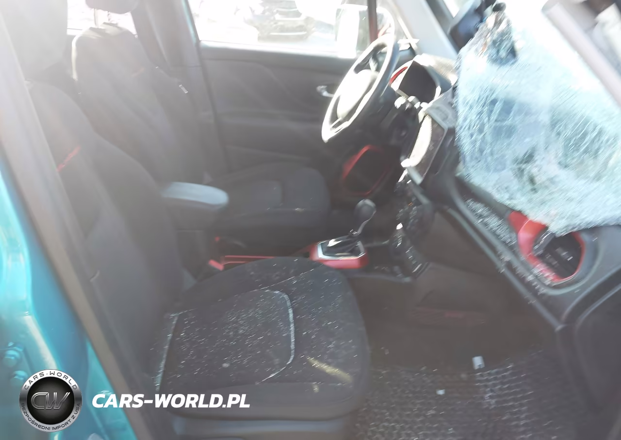 2022 Jeep Renegade Trailhawk 4X4 VIN:ZACNJDC14NPN68975 - 5