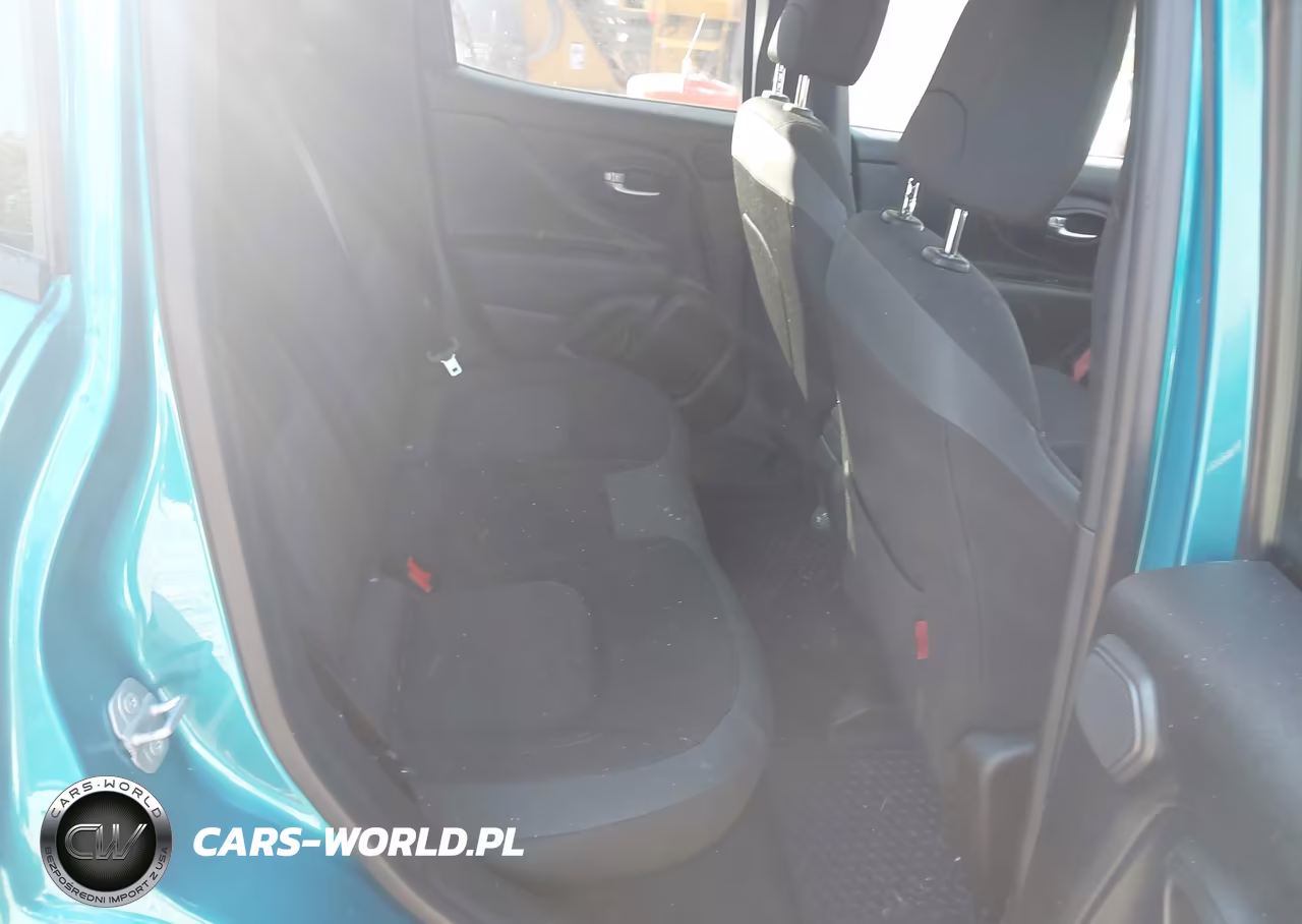 2022 Jeep Renegade Trailhawk 4X4 VIN:ZACNJDC14NPN68975 - 8