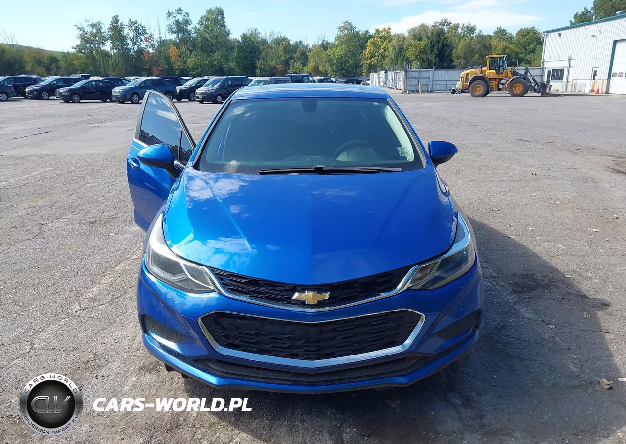 2018 Chevrolet Cruze Lt Auto VIN:1G1BE5SM2J7135358 - 12