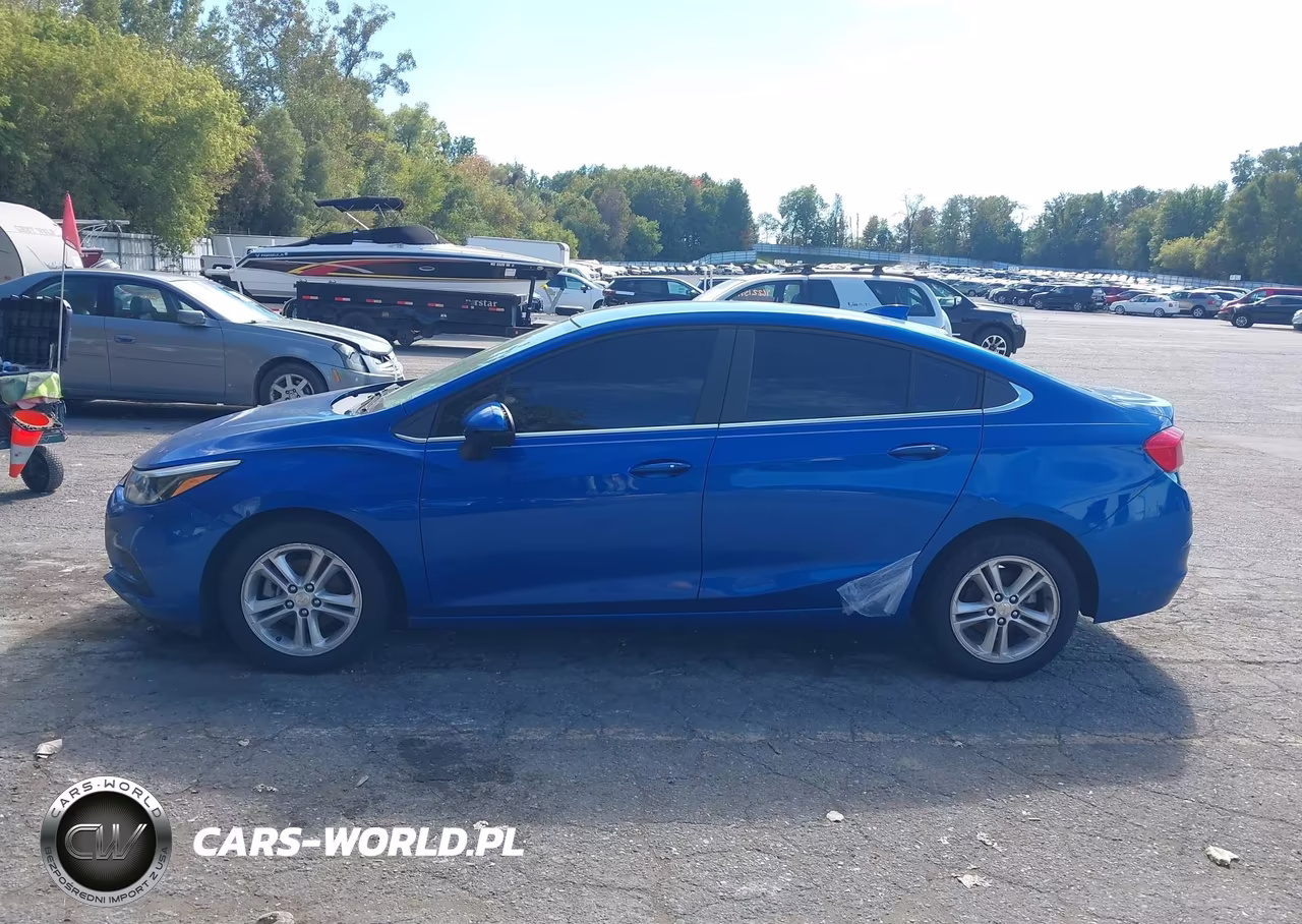 2018 Chevrolet Cruze Lt Auto VIN:1G1BE5SM2J7135358 - 14