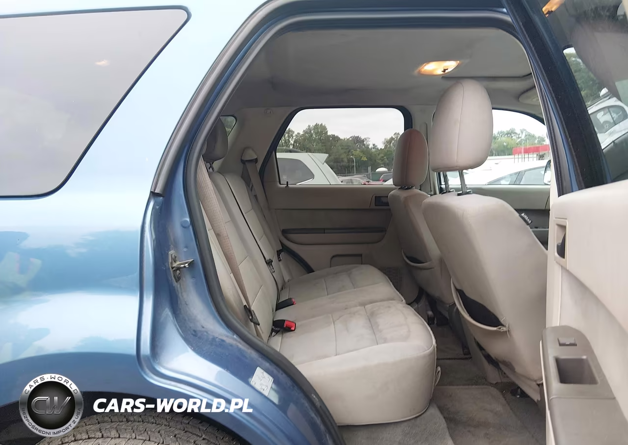 2010 Ford Escape Xlt VIN:1FMCU0DG4AKC66759 - 8