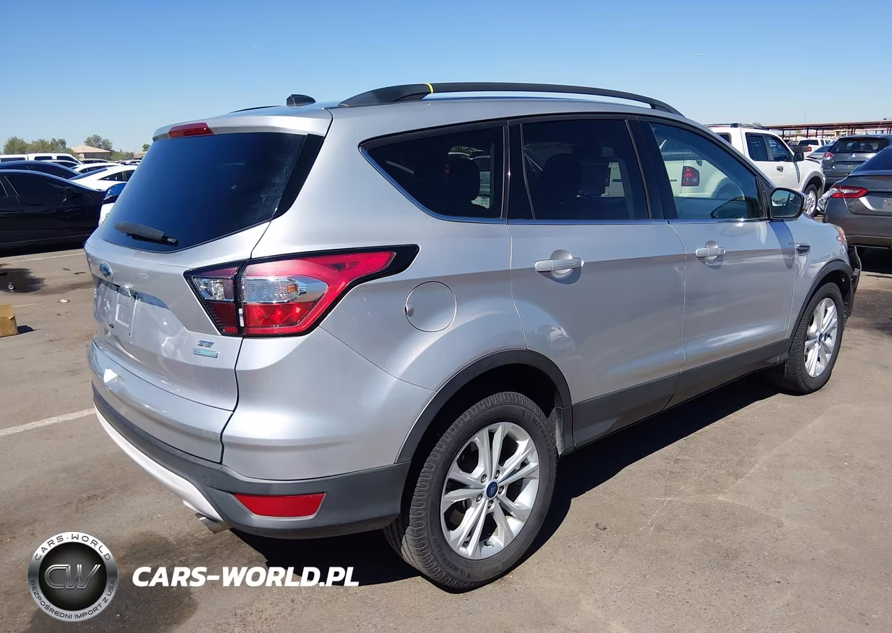 2018 Ford Escape Se VIN:1FMCU0GD2JUB76001 - 4