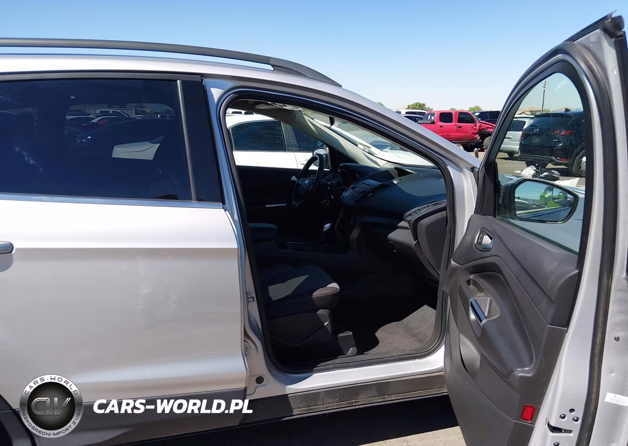 2018 Ford Escape Se VIN:1FMCU0GD2JUB76001 - 5