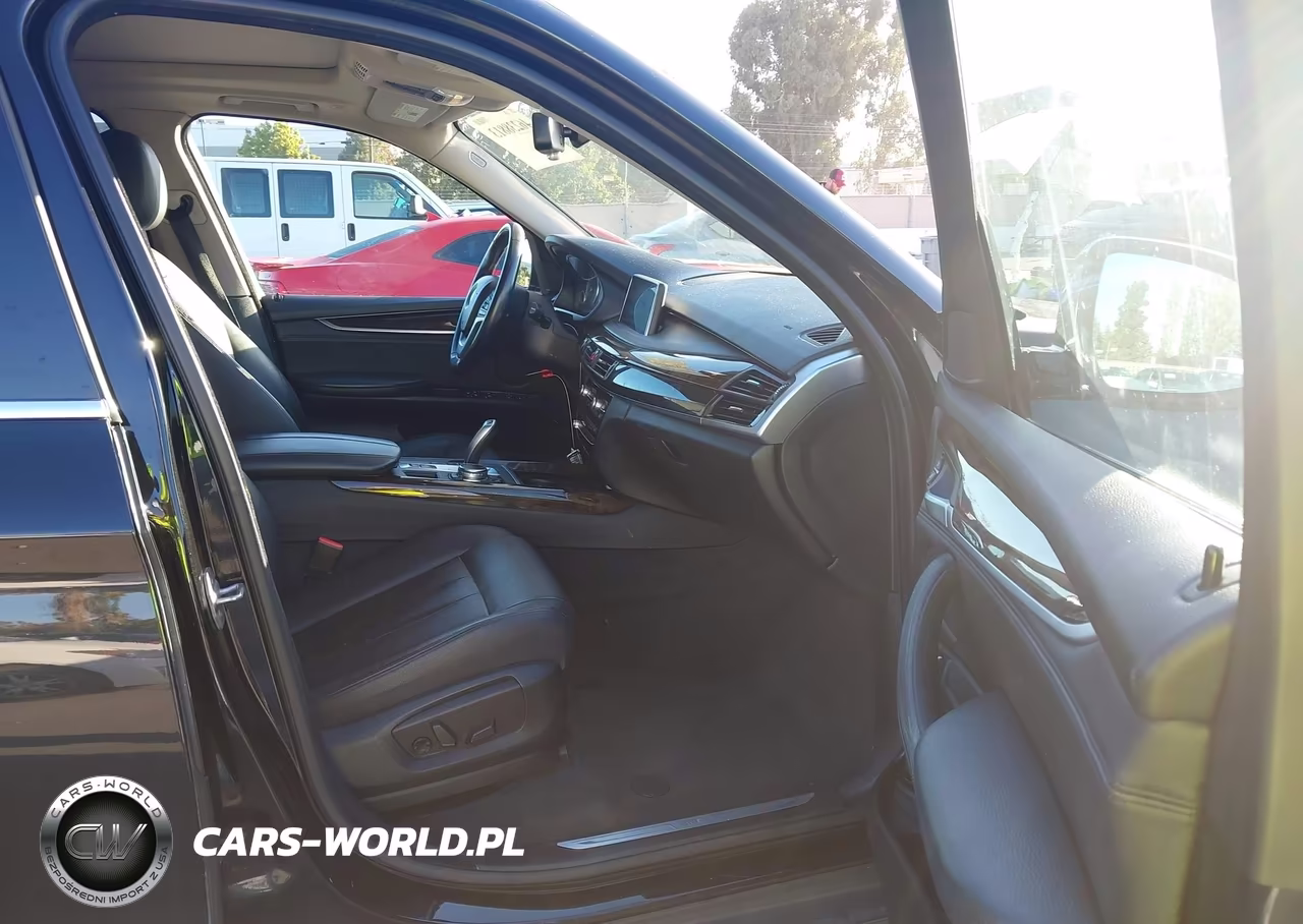 2015 BMW X5 xDrive35I VIN:5UXKR0C59F0K64637 - 5
