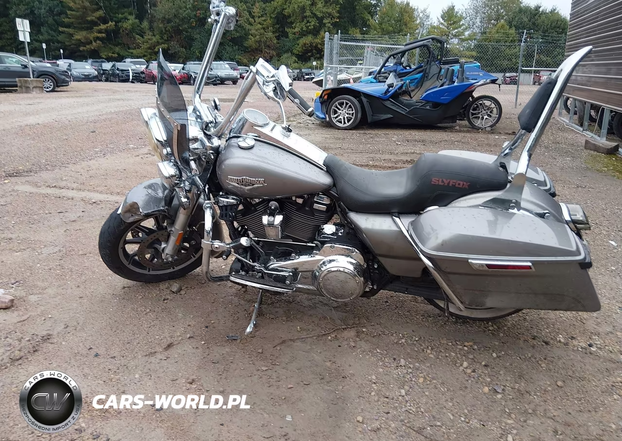 2017 Harley-Davidson Flhr Road King VIN:1HD1FBC13HB618026 - 13