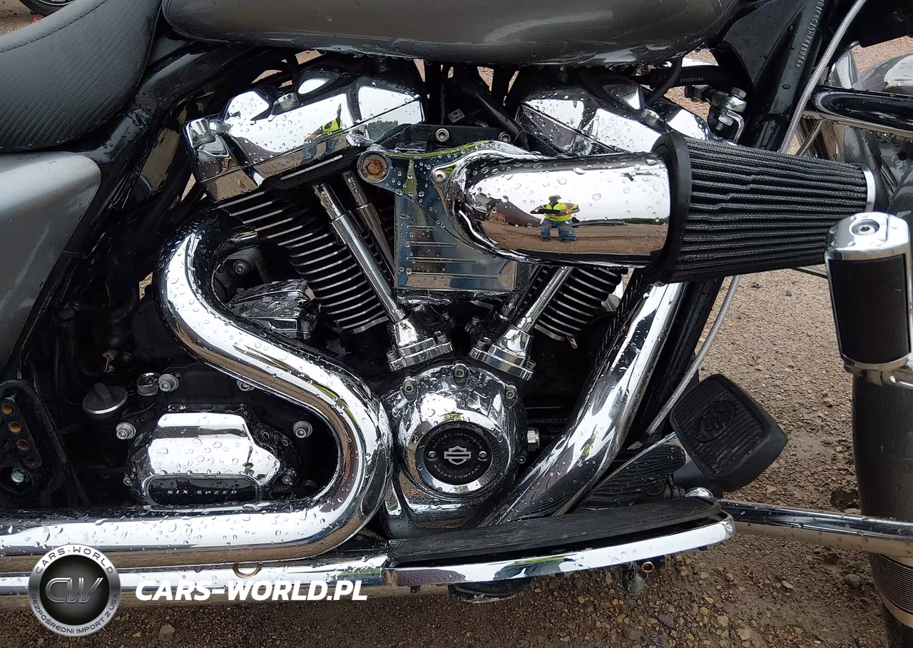2017 Harley-Davidson Flhr Road King VIN:1HD1FBC13HB618026 - 8