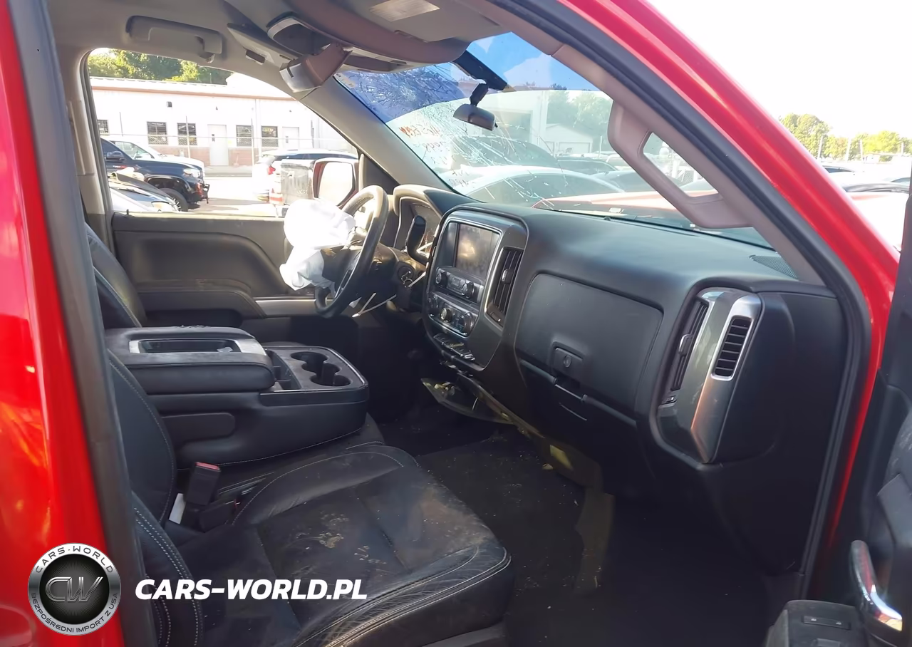 2018 Chevrolet Silverado 1500 2Lt VIN:3GCUKREC8JG527848 - 5