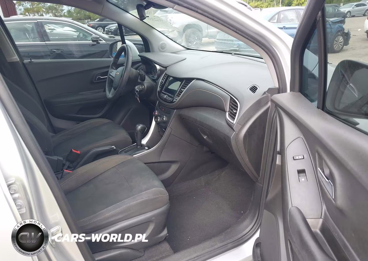 2018 Chevrolet Trax Ls VIN:3GNCJKSBXJL214543 - 5
