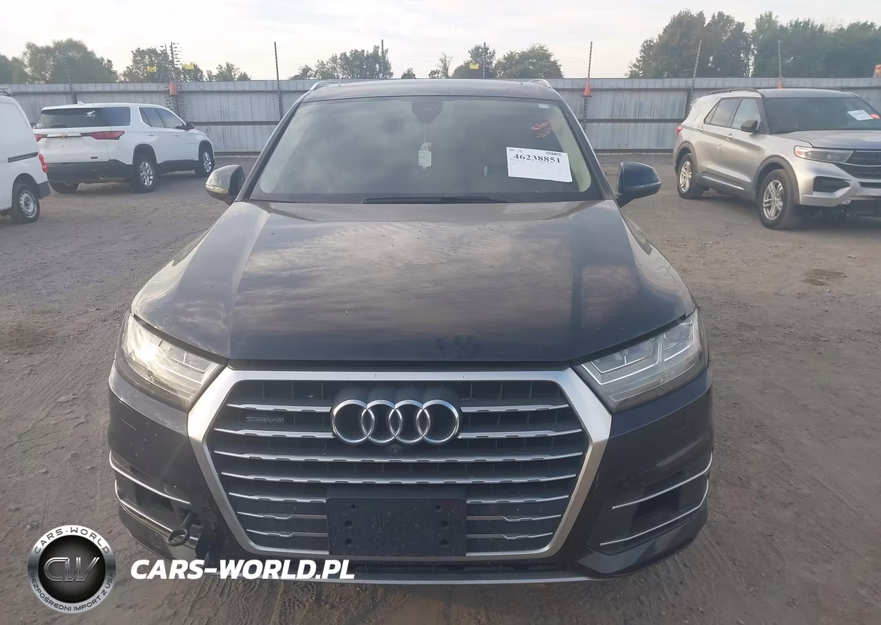 2017 Audi Q7 3.0T Premium VIN:WA1LAAF72HD027672 - 13