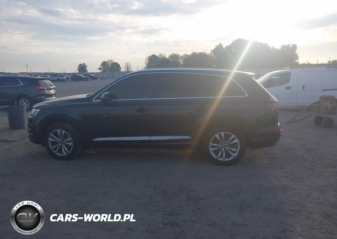2017 Audi Q7 3.0T Premium VIN:WA1LAAF72HD027672 - 15