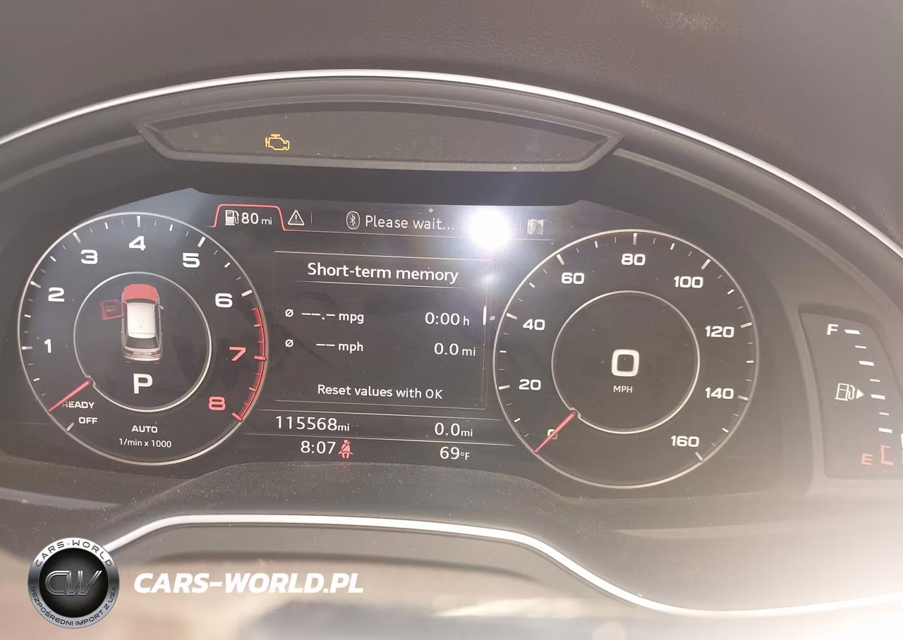 2017 Audi Q7 3.0T Premium VIN:WA1LAAF72HD027672 - 7