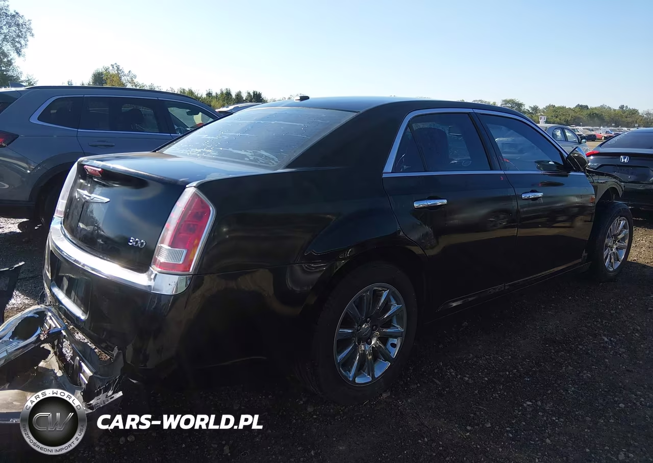 2012 Chrysler 300 Limited VIN:2C3CCACG3CH226976 - 4