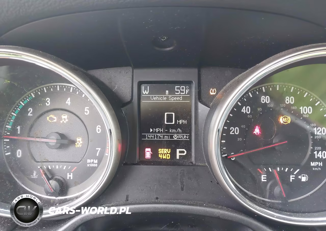 2012 Jeep Grand Cherokee Overland VIN:1C4RJFCT5CC171374 - 7