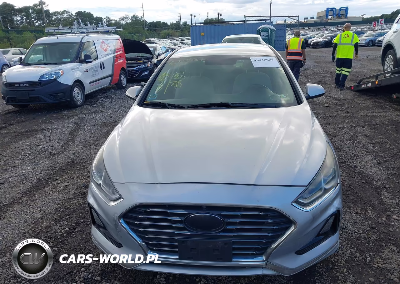 2018 Hyundai Sonata Se VIN:5NPE24AFXJH623897 - 12