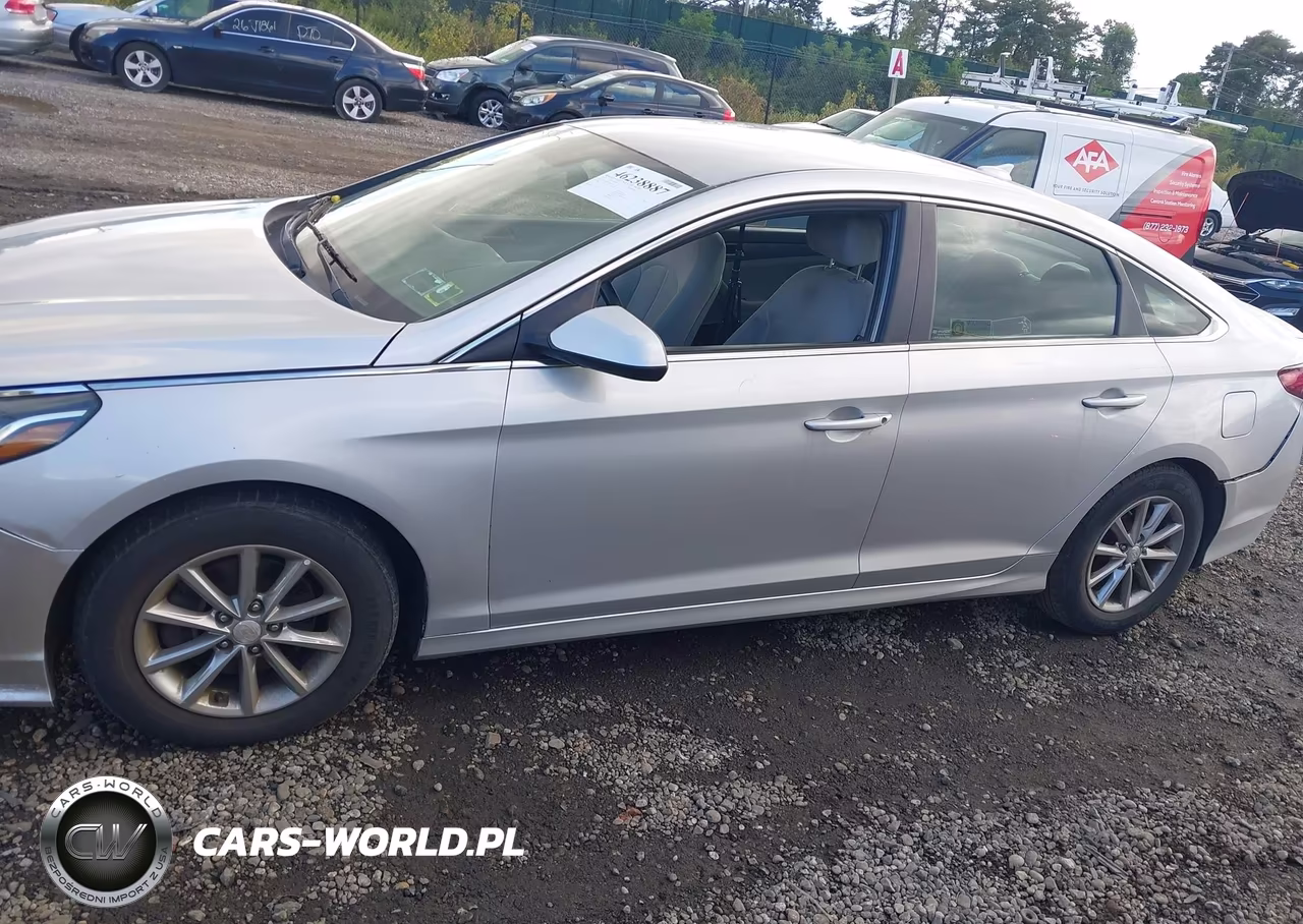 2018 Hyundai Sonata Se VIN:5NPE24AFXJH623897 - 14