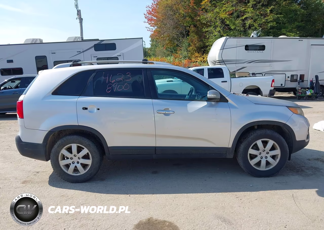 2011 Kia Sorento Lx VIN:5XYKT3A1XBG184885 - 14