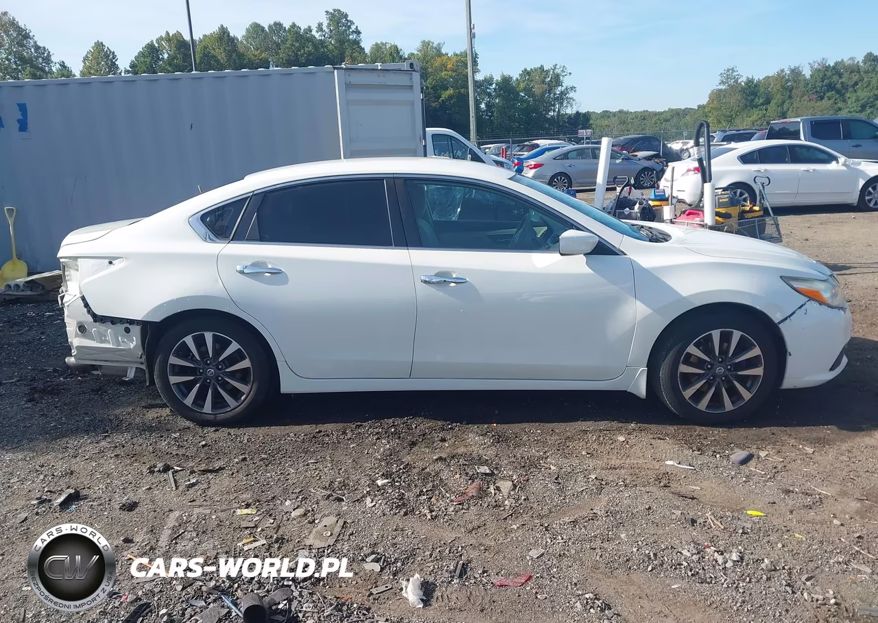 2017 Nissan Altima 2.5 S VIN:1N4AL3AP5HC148234 - 14