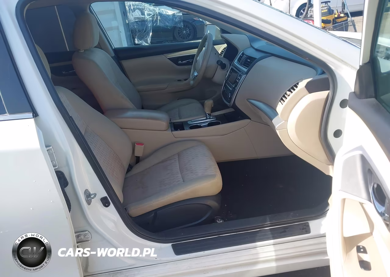 2017 Nissan Altima 2.5 S VIN:1N4AL3AP5HC148234 - 5