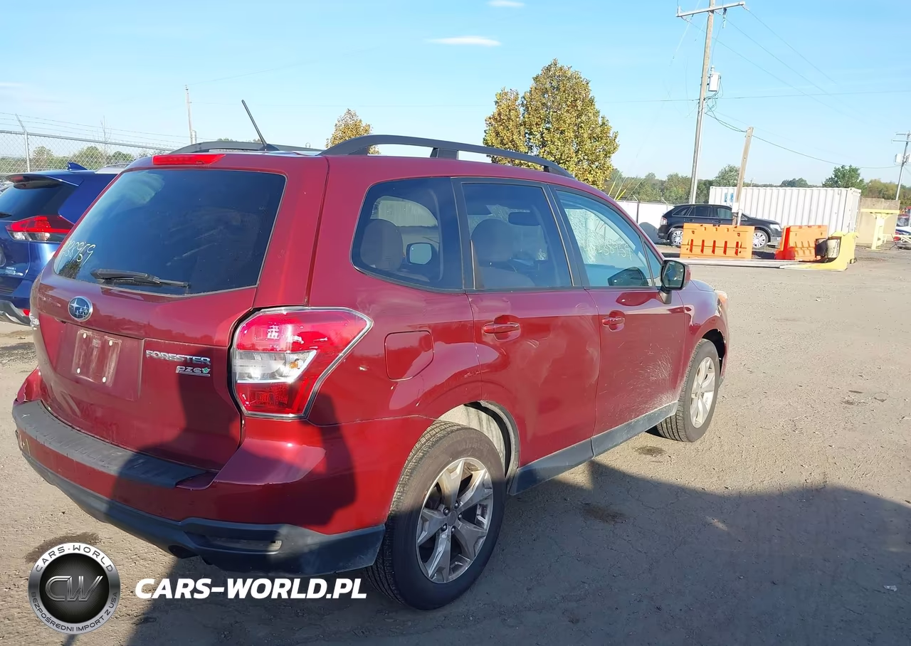 2014 Subaru Forester 2.5I Premium VIN:JF2SJAECXEH452658 - 4