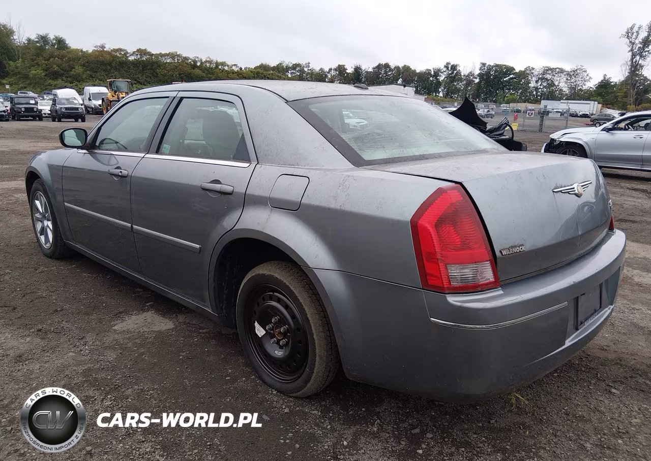 2007 Chrysler 300 Touring VIN:2C3KA53G07H897990 - 3