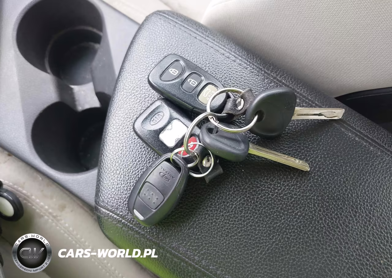 2013 Kia Optima Lx VIN:5XXGM4A73DG175143 - 11