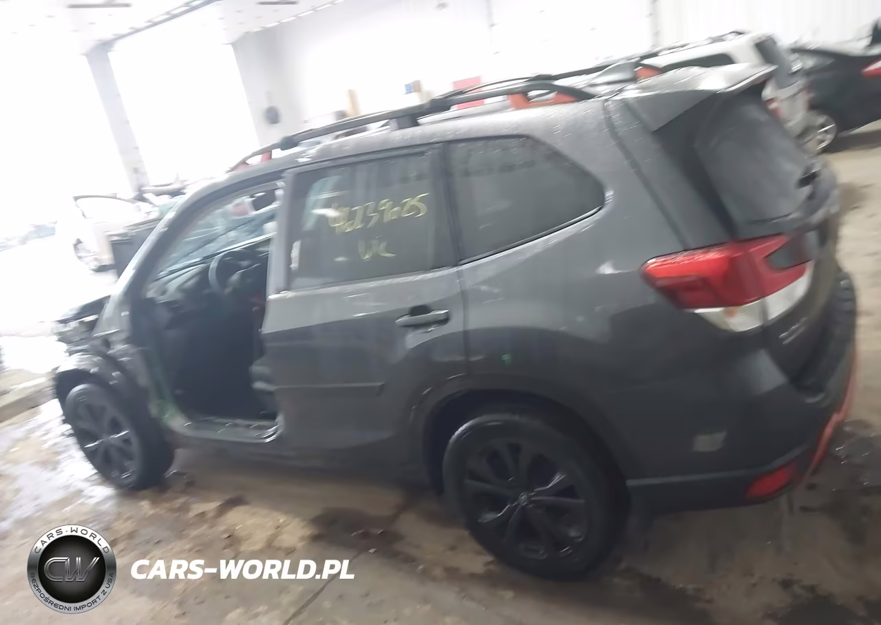 2022 Subaru Forester Sport VIN:JF2SKAJC3NH461818 - 15